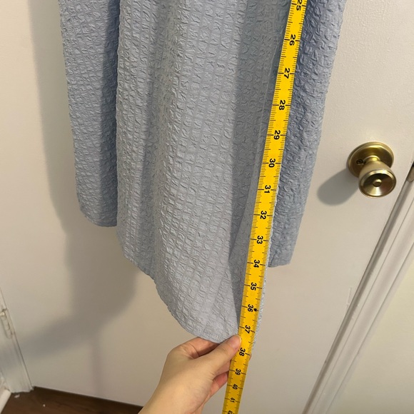 Light Blue Puff Sleeve Cutout Midi Dress size M. - Picture 5 of 9